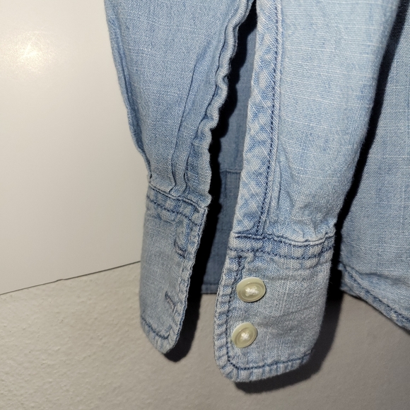 Womans J Crew Mercantile Chambray Button front Shirt Size S - Picture 6 of 8